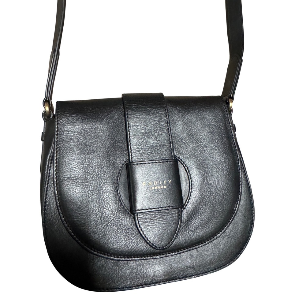 Radley London Black Leather Crossbody Saddle Bag Logo Hardware Adjustable